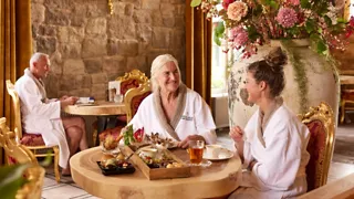 Wellnessresort & Hotel De Valkenberg