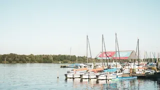 8x fijnste plekken om buiten te zwemmen in Nederland 