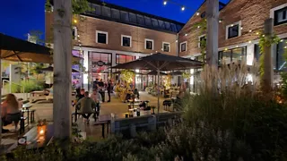  Lokaal lekkers in de Twentsche Foodhall in Enschede
