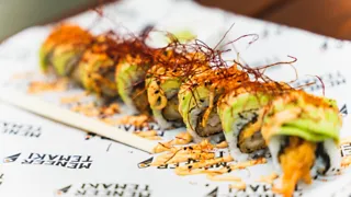 Eten en entertainment in Foodhallen Amsterdam