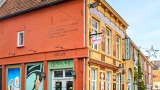 Spot literaire kunstwerken tijdens de Gedichtenroute