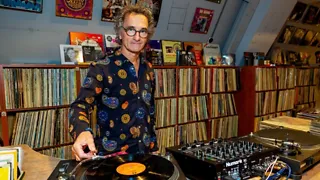 Wandel een shoproute en duik de lokale winkels in