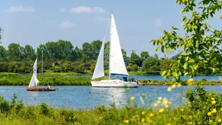 Tot rust komen bij de Maasplassen