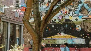 11:30 uur: Stap terug in de tijd tijdens een stadswandeling