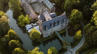 18:00 uur: Dineer- en slaaptip: Het sprookjesachtige Kasteel TerWorm