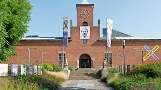 Van Abbemuseum: ontdek gevestigde en opkomende kunstenaars