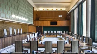 Bezoek Dudoks monumentale en beroemde Raadhuis