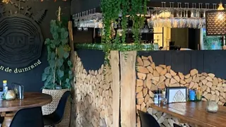12:30 uur: Lunchen en uitpuffen bij Dune aan de Duinrand