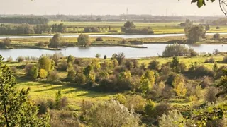 Geniet van het uitzicht over de Rijn en de Betuwe