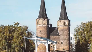 Neem een kijkje bij de historische Oostpoort