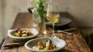 13:00 uur: Stop bij de Lunterse Boer voor een lunch