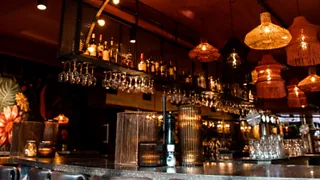 Bar bistro Manzo’s