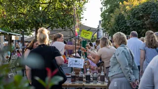 Struinen en swingen op de Zomeravondbraderie in Ermelo