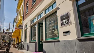11:00 uur: Ateliers bezoeken in romantische straatjes