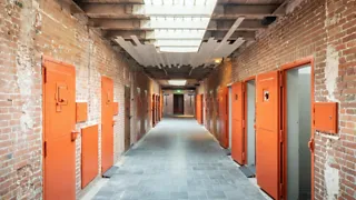 Leer meer over het leven in gevangenschap bij Nationaal Monument Oranjehotel