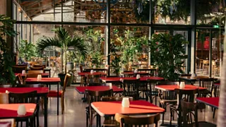 De Hondekop: restaurant in voormalige Utrechtse treinloods