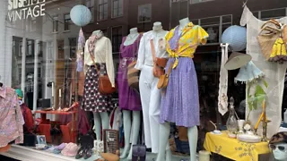 Rekken vol retro bij Sussies Vintage en Blackfish