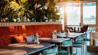 12:30 uur: Lunch bij het T-Huis in het Tilburgse Spoorpark
