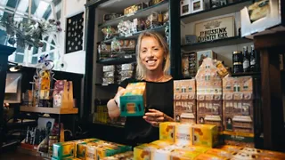 De echte Deventer koek scoren bij Bakkerij JB. Bussink