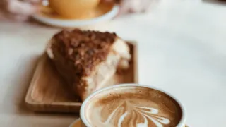 12:30 uur: Luchen bij Brasserie Biezz in Dordrecht