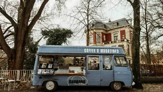 10.00 uur: De dag beginnen bij Revista Coffee