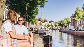 11.00 uur: Wandelen door het oudste havenkwartier van Groningen