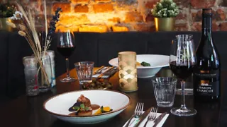 17.30 uur: Dineren bij Restaurant & Brasserie Groen 