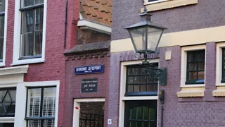 Ontdek alle verborgen parels tijdens de stadswandeling Leiden