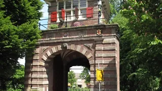 De enige overgebleven stadspoort: Oosterpoort 