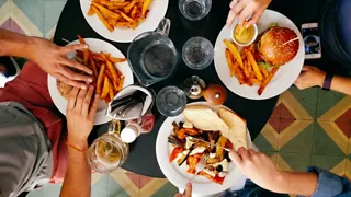 12:30 uur: Lunchen bij de Tuynkamer