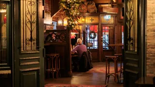 10:00 uur: Ontbijt bij Grand Café Fire Leeuwarden