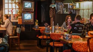 13:00 uur: Lekker licht lunchen bij Dikke Dirck in Harderwijk