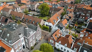 Verhalen komen tot leven tijdens een stadswandeling met gids